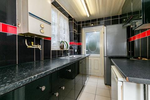 3 bedroom end of terrace house for sale, Rangefield Road, BROMLEY, Kent, BR1