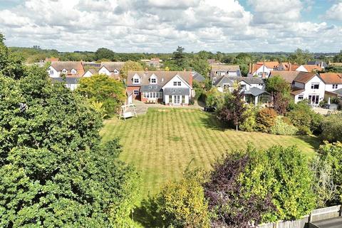 White Gables Manningtree Road, Stutton, Ipswich, IP9 2SW