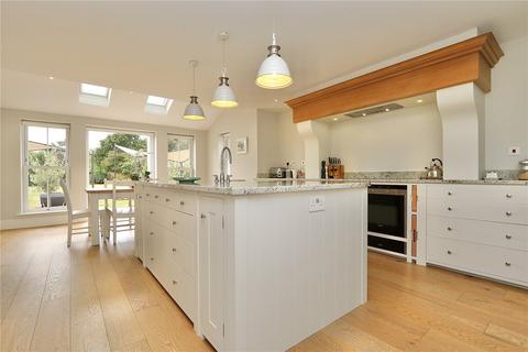 White Gables Manningtree Road, Stutton, Ipswich, IP9 2SW