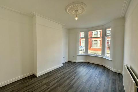 3 bedroom terraced house to rent, Nelville Road, Liverpool L9