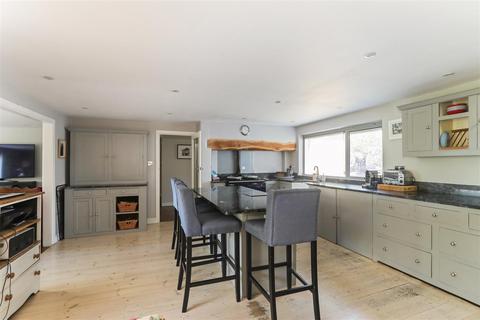 35 Dennyview Road, Abbots Leigh, Bristol, BS8 3RD