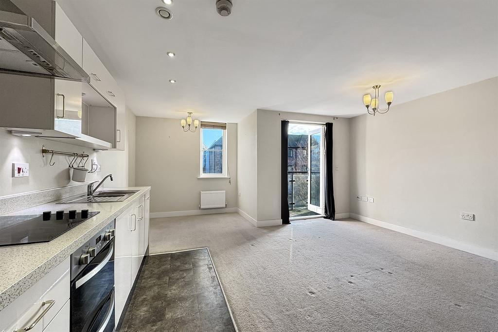Open Plan Living/Kit