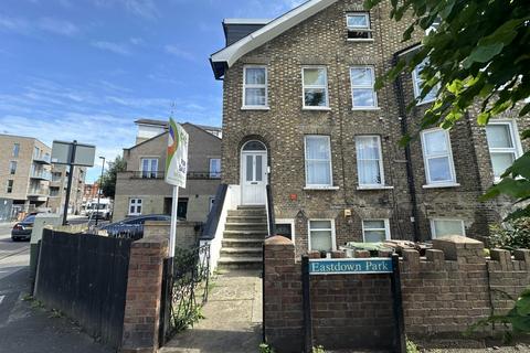 2 bedroom apartment for sale, Eastdown Park, Lewisham, SE13