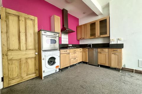 Flat 2, 15 Eastdown Park, London, SE13 5HU