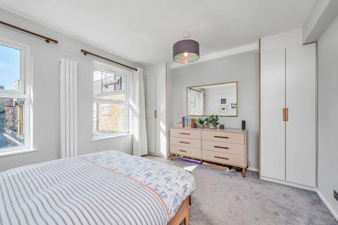 2 bedroom apartment for sale, Riverside Mansions, Milk Yard, London, E1W