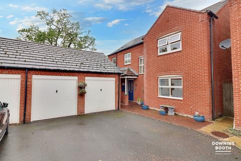 5 bedroom detached house for sale, Ward Close, Lichfield WS13