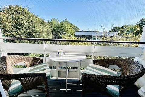 Flat 12, Kildare Court Barcombe Close, Eastbourne, BN20 8HU