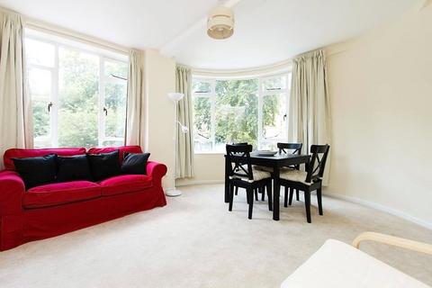 1 bedroom apartment for sale, Charterhouse Square, London, EC1M