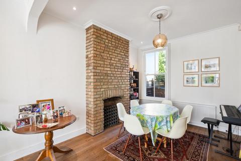 4 bedroom terraced house for sale, Eastbury Grove, Central Chiswick, W4