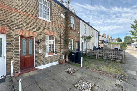 2 bedroom cottage for sale, Barrowell Green, London