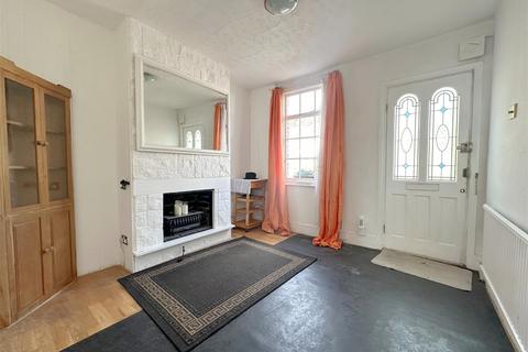 2 bedroom cottage for sale, Barrowell Green, London