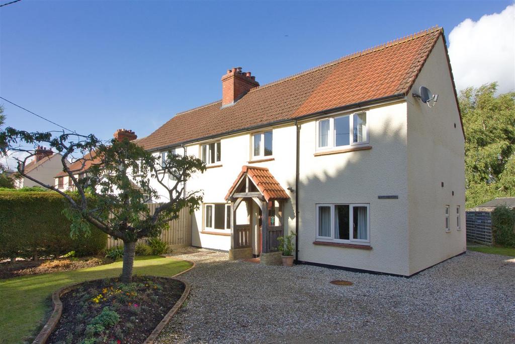 6 Dauntsey Road