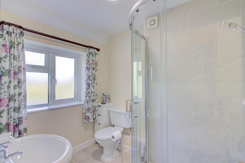 6 dauntsey rd2.jpeg