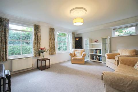 2 bedroom flat for sale, Earlham Road, Norwich