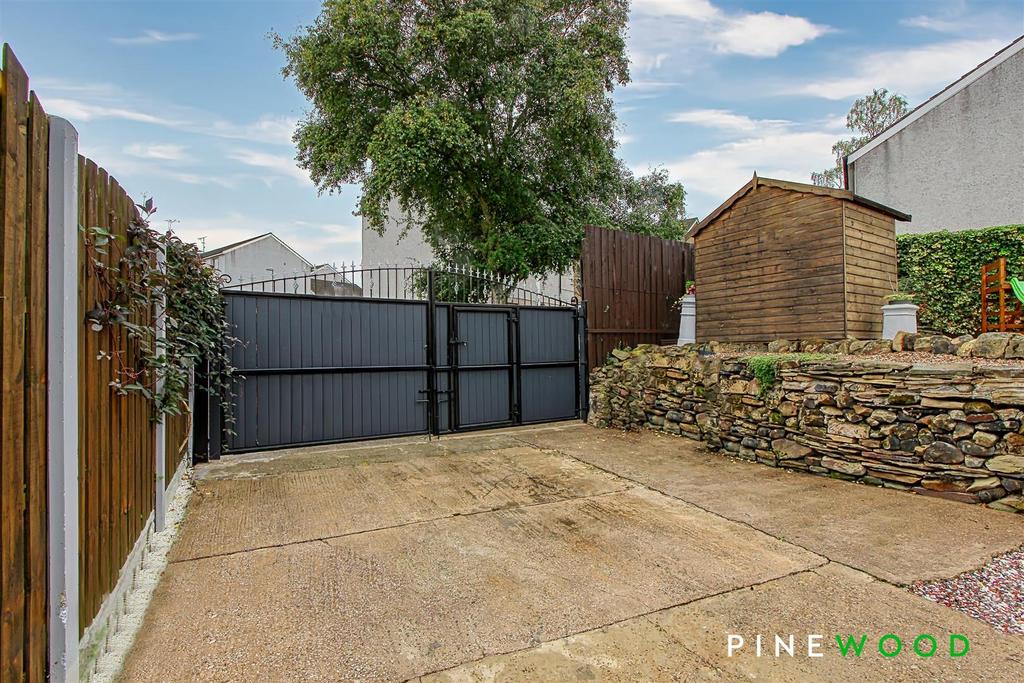 Gated driveway