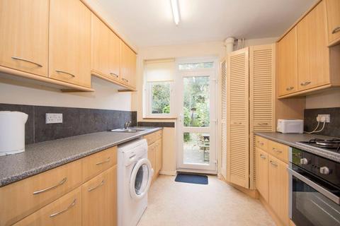 3 bedroom semi-detached house to rent, Rathmell Drive, Clapham SW4