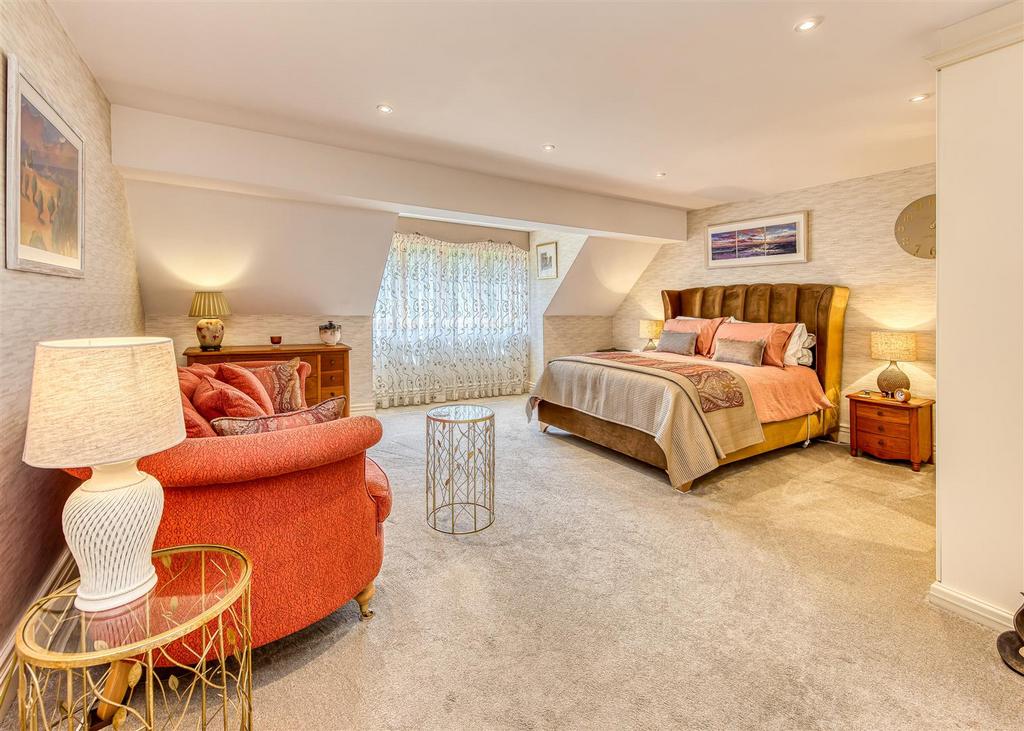 Old Lane House-bedroom3.jpg