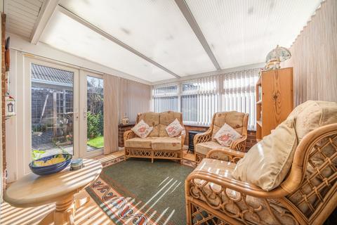 2 bedroom bungalow for sale, The Grove, Southampton SO19