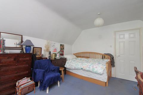 1 bedroom apartment for sale, High Street, Baldock, SG7