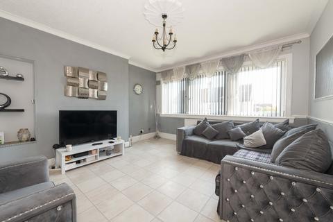 3 bedroom flat for sale, Shepherd Avenue, Leven KY8