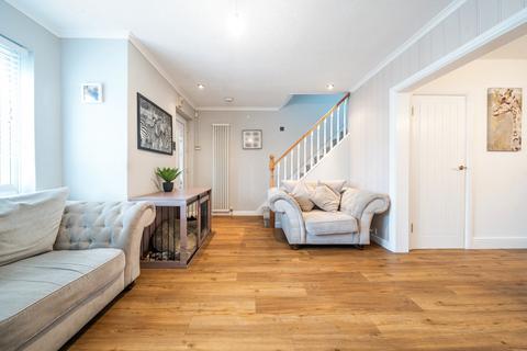 69 Glisson Road, Uxbridge, UB10 0HL