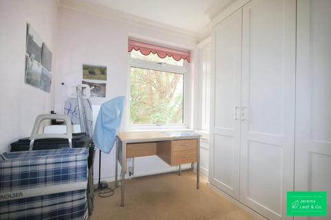 2 bedroom flat for sale, Pamela Court, Moss Hall Grove, London, N12