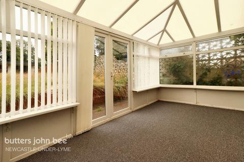 2 bedroom detached bungalow for sale, Clermont Avenue, Stoke-On-Trent