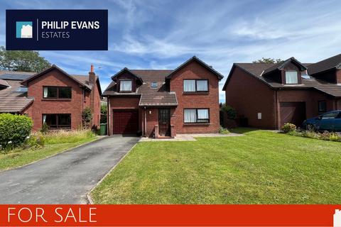 4 bedroom detached house for sale, Brynceinion, Waunfawr SY23