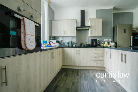 3 bedroom end of terrace house for sale, Revidge Road, Blackburn