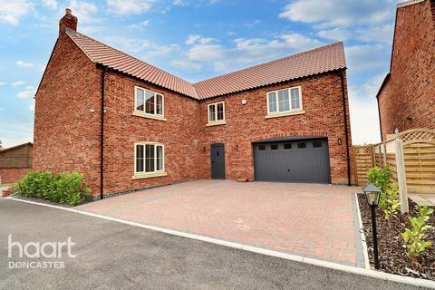 5 bedroom detached house for sale, Windmill View, South Leverton, Retford