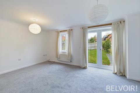 4 bedroom townhouse to rent, Navigation Loop, Stone, ST15