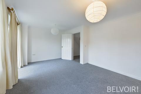 4 bedroom townhouse to rent, Navigation Loop, Stone, ST15