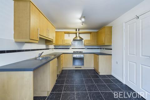 4 bedroom townhouse to rent, Navigation Loop, Stone, ST15