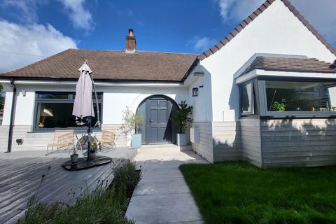 2 bedroom bungalow for sale, Wharfdale Road, WESTBOURNE, BH4