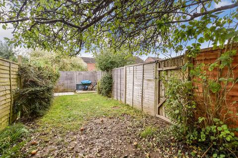 2 bedroom end of terrace house for sale, Hazelhurst Crescent, Horsham, West Sussex