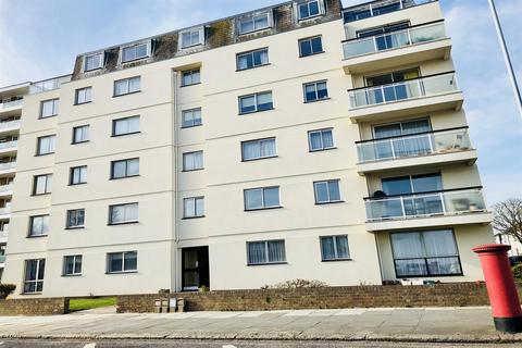 3 bedroom flat to rent, Brighton Road, Worthing BN11