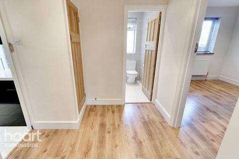 13 Wedmore Avenue, Ilford, IG5 0XF