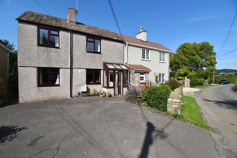 4 bedroom cottage for sale, Surrounded By Farmland In Popular Village Of Olveston