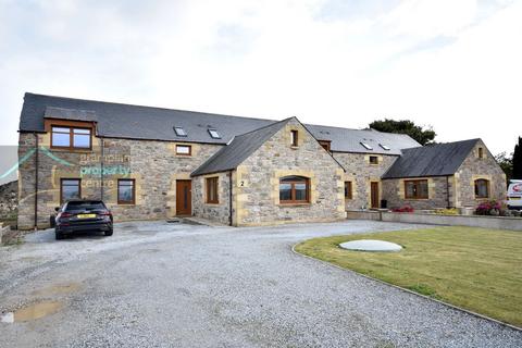 4 bedroom terraced house for sale, Kinnedar Farm Steading, Lossiemouth, IV31 6SA