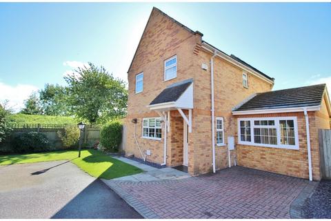 3 bedroom detached house for sale, Mallard Close, Lincolnshire PE11