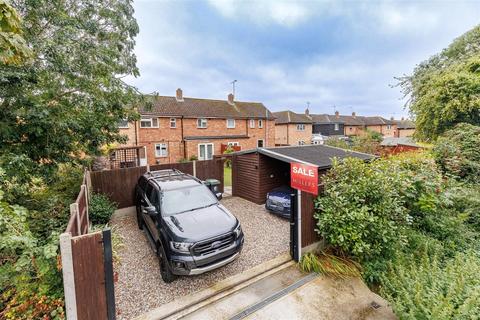 3 bedroom semi-detached house for sale, Beamish Close, North Weald