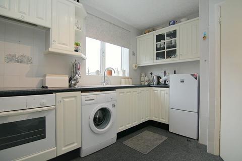 2 bedroom flat for sale, Owlcotes Mansion, Owlcotes Road, Pudsey