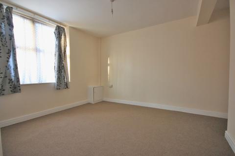 2 bedroom end of terrace house to rent, Moor Road Orrell Wigan