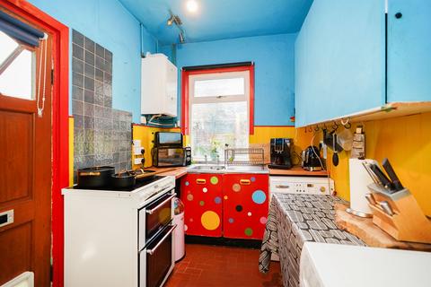 14 Brookfield Road, Sheffield, S7 1DW