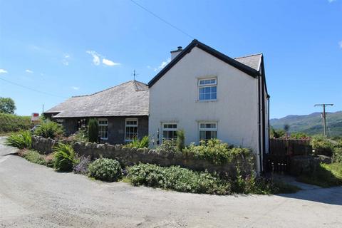 4 bedroom cottage for sale, Maenan