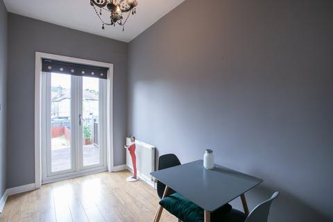 77 Angus Avenue, Glasgow, G52 3ET