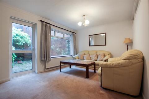 2 bedroom end of terrace house to rent, Stanmore HA7