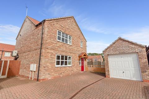 4 bedroom detached house for sale, Franklin Way, Barrow Upon Humber, North Lincolnshire, DN19