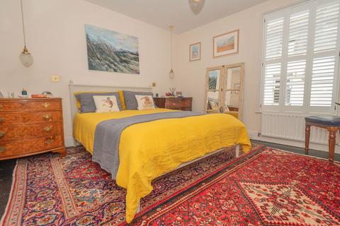 4 bedroom terraced house for sale, Church Road, Ramsgate, CT11