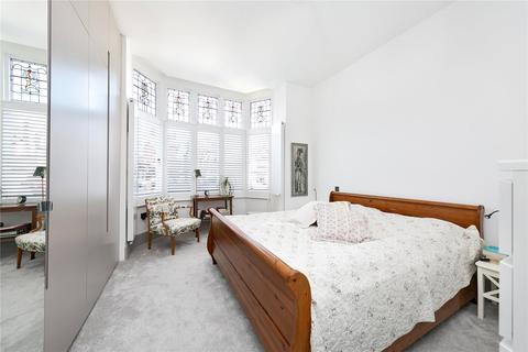 3 bedroom flat to rent, Kings Road, Richmond